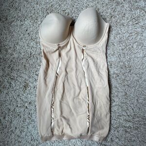 Maidenform Cream Shapewear Bodysuit